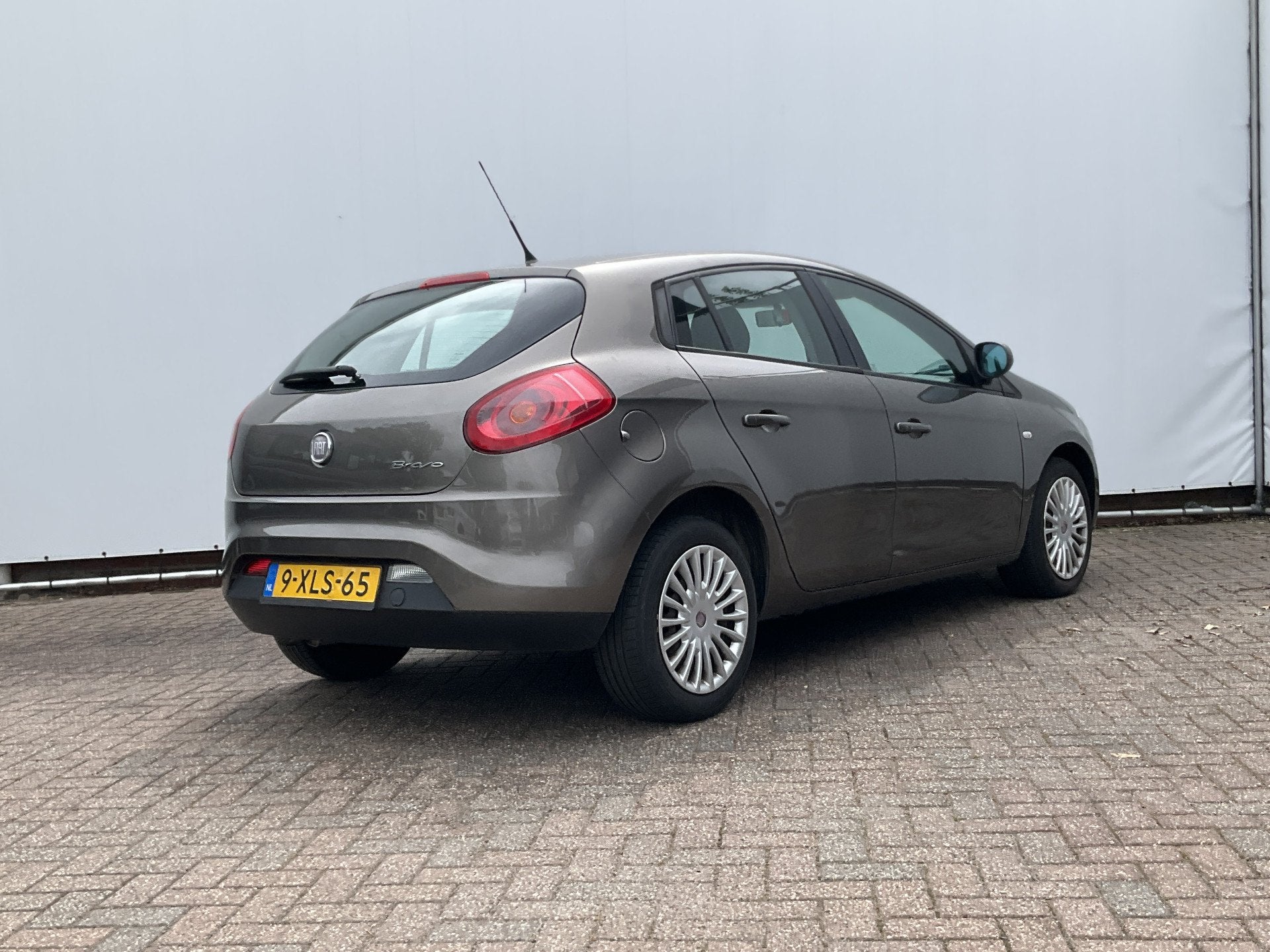Fiat Bravo 1.4 Dynamic Airco 5-Deurs (bj 2009), Auto's, Voorwielaandrijving, 15 km/l, Gebruikt, 4 cilinders