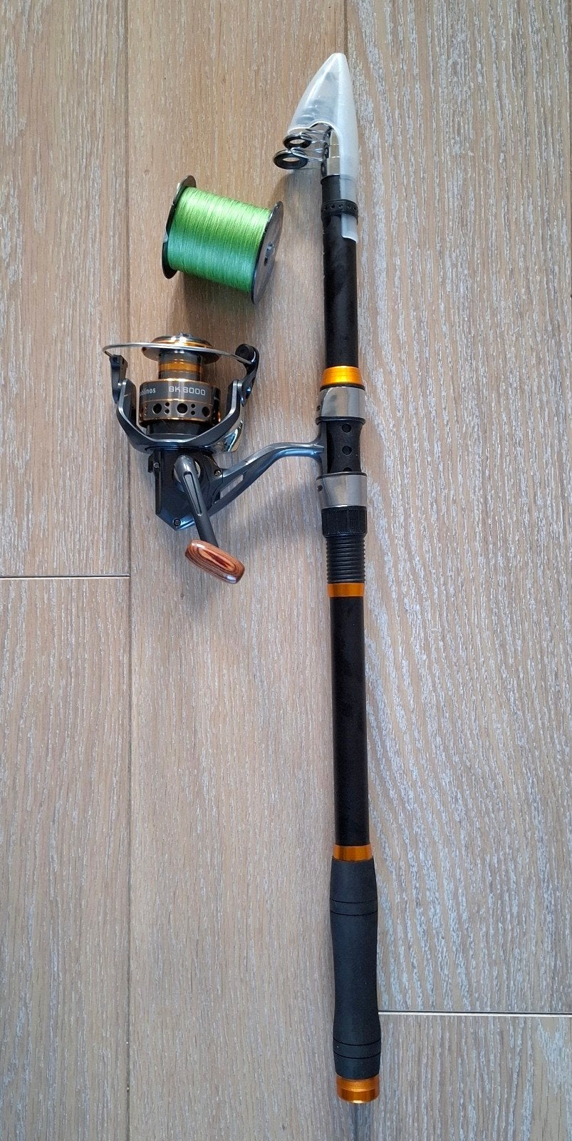 ZEEBAARS HENGEL met MOLEN EN LIJN (visklaar)€ 85,00, Watersport en Boten, Ophalen, Nieuw, Complete set