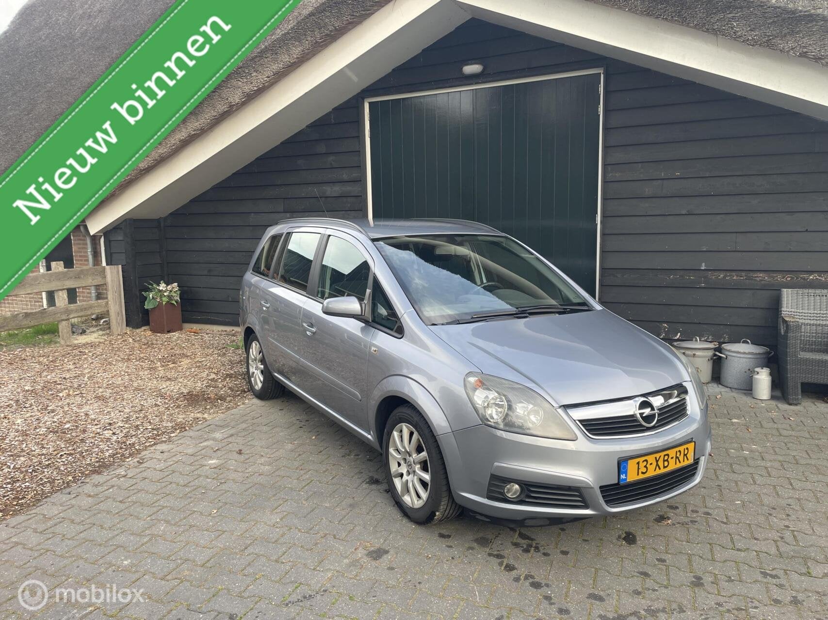 Opel Zafira 2.2 Temptation, 7 zitter, Airco, trekhaak, navi, Voorwielaandrijving, Gebruikt, 4 cilinders, 150 pk