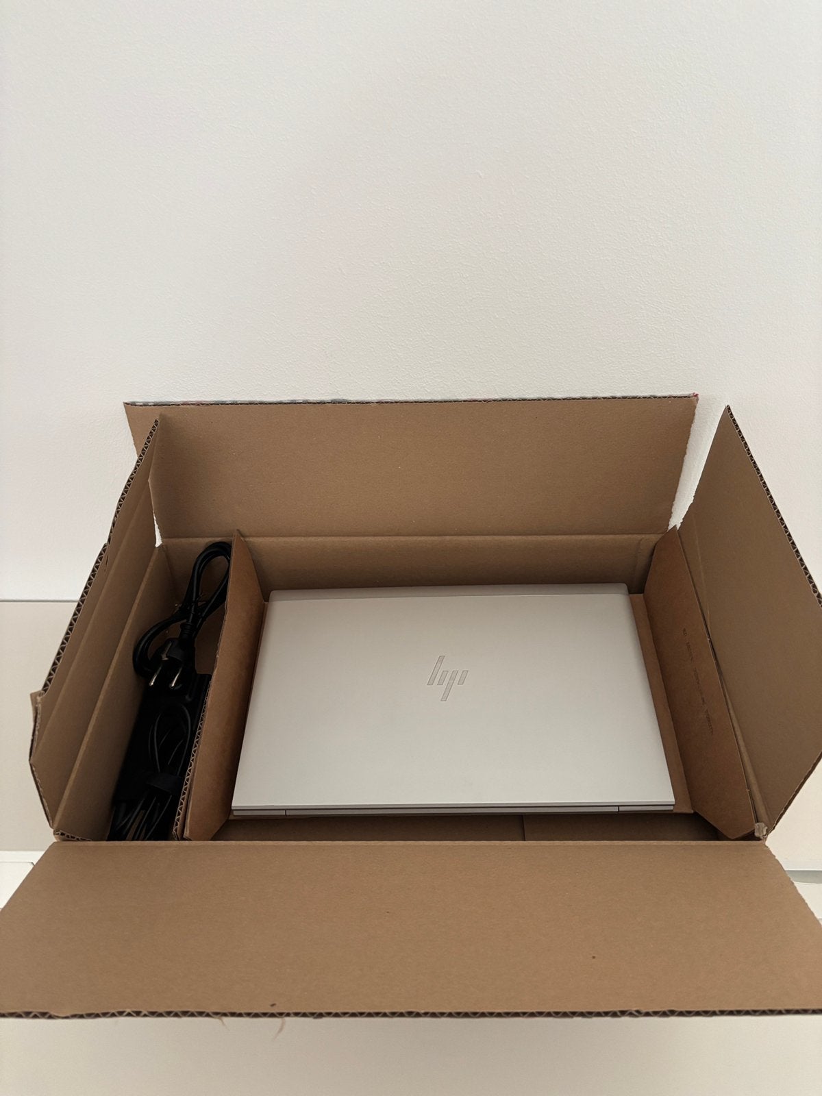 Hp elitebook 840 g7 laptop nieuw in doos., Computers en Software, Windows Laptops, Qwerty, 14 inch, Ophalen of Verzenden, Zo goed als nieuw