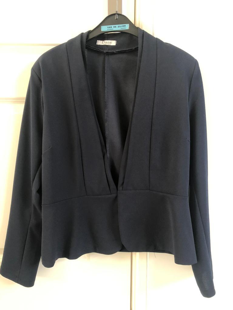 Blauw jasje maat XL (valt klein), Kleding | Dames, Ophalen of Verzenden, Zo goed als nieuw, Blauw