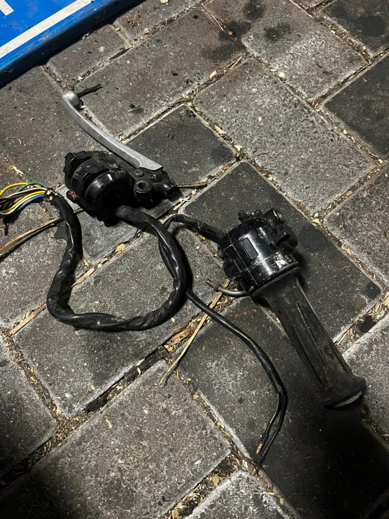 Yamaha dt50 dt50mx stuurschakelaars, Fietsen en Brommers, Ophalen of Verzenden, Overige typen, Yamaha