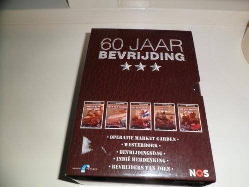 60 jaar bevrijding 5 dvd box, Vanaf 16 jaar, Oorlog of Misdaad, Ophalen of Verzenden, Zo goed als nieuw