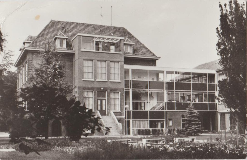 Dordrecht Klein Amstelwyck achtergevel 1974., Ophalen, 1960 tot 1980, Gelopen, Zuid-Holland