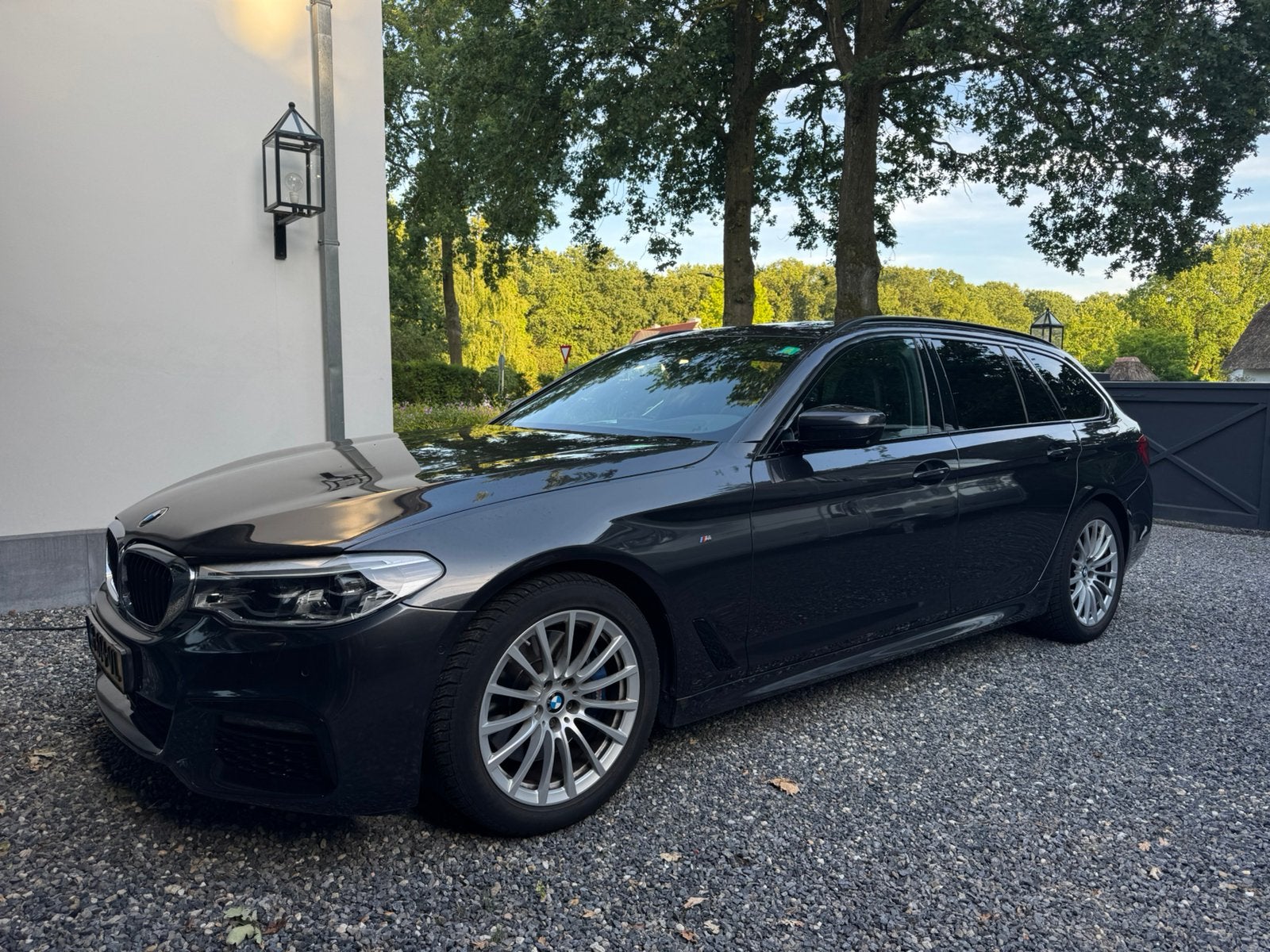BMW 530i xDr TouringM Sport 12-2018 | 252 pk | Harman Kardon, Auto's, 1998 cc, Zwart, Leder, Stationwagon