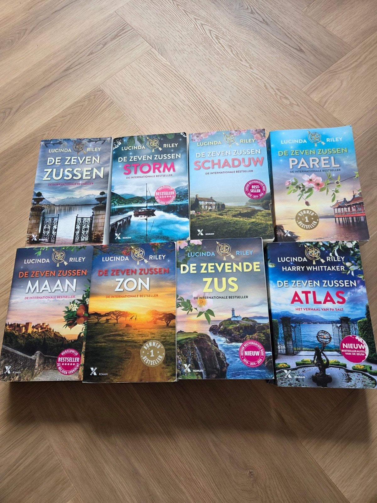 De Zeven Zussen serie - Lucinda Riley (8 boeken), Ophalen of Verzenden, Gelezen, Lucinda Riley, Nederland