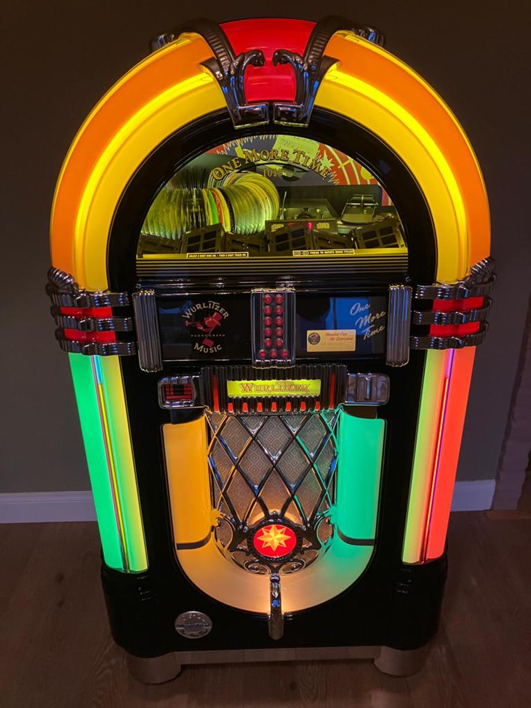 ECHT IETS UNIEK: WURLITZER OMT 100CD BOSE en BLACK ONYX