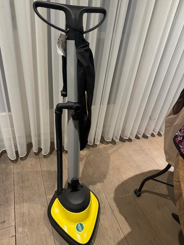 Kärcher Vloerreiniger - nieuw, Doe-het-zelf en Verbouw, Reinigingsmachines, Ophalen, Nieuw
