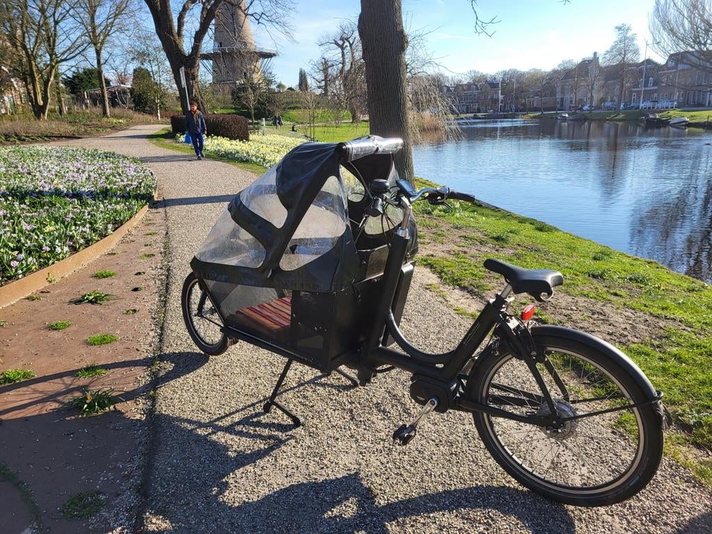 Prachtige Bakfiets nl altijd binnen gestaan. Luxe uitvoering, 3 kinderen, Zo goed als nieuw, Huif, Ophalen