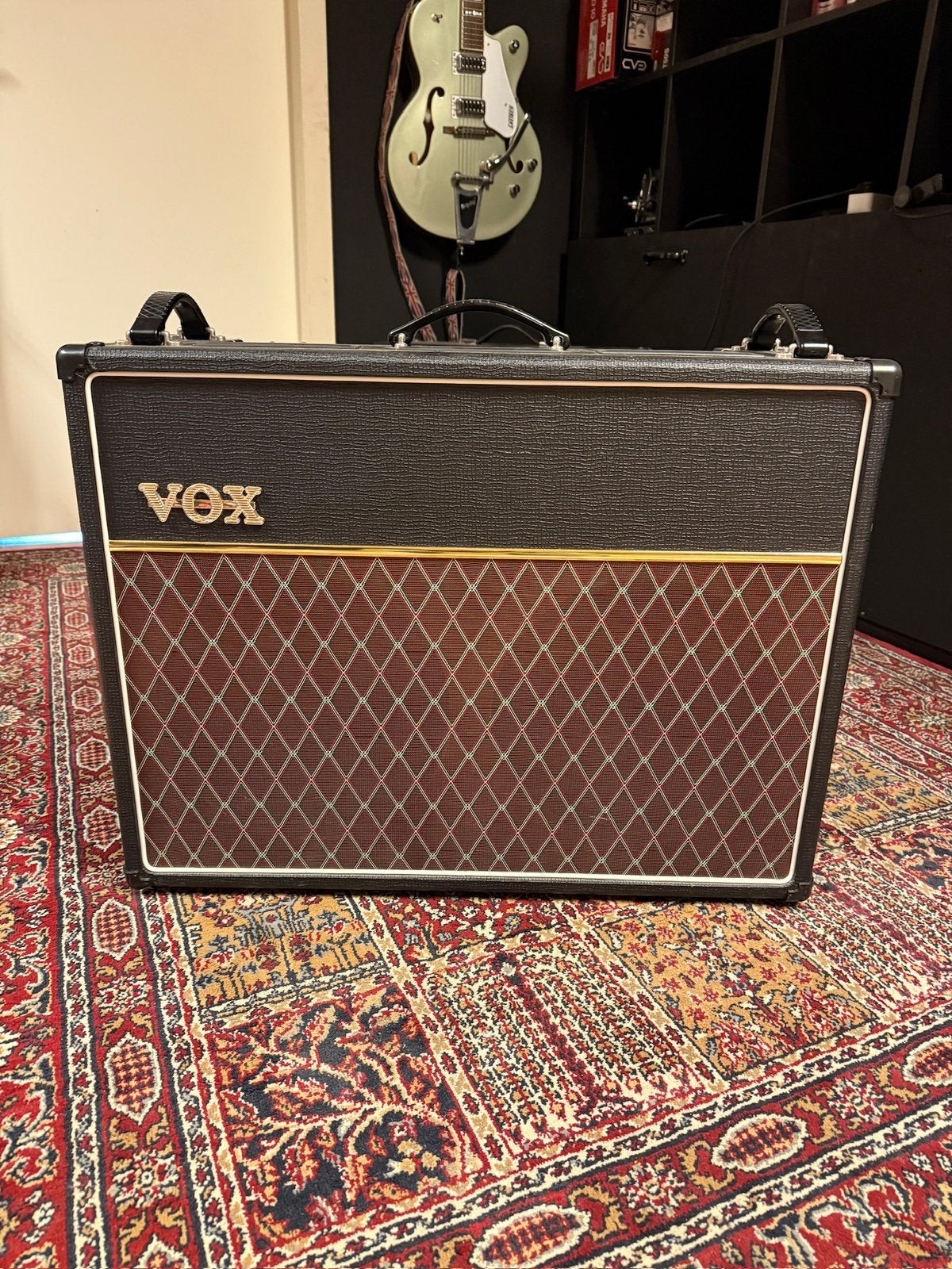 VOX AC30C2 – Buizenversterker met Celestion Greenbacks +hoes, Ophalen, Zo goed als nieuw, Minder dan 50 watt