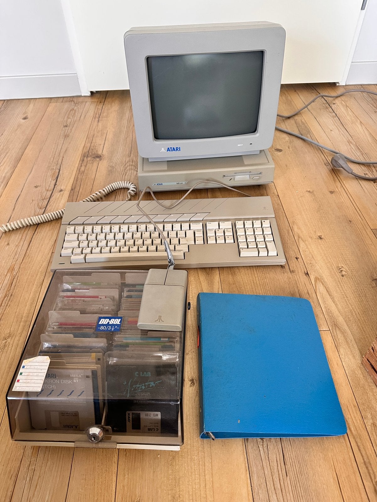 Atari Mega 1 Studio Set + SM124 Monitor, Software &, Computers en Software, Ophalen