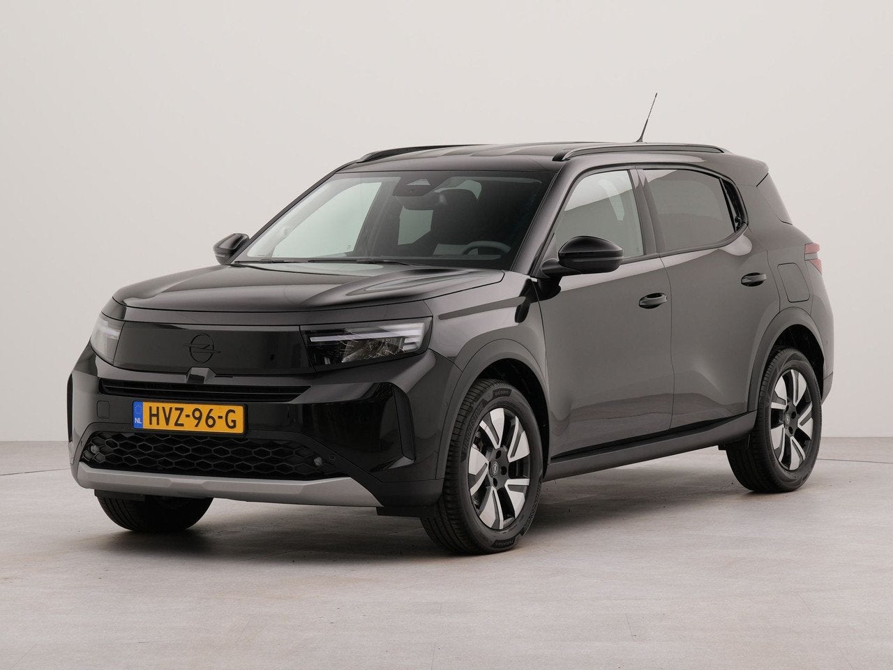 Opel Frontera 1.2 Turbo Hybrid GS (bj 2025, automaat), Auto's, Automaat, Stof, Gebruikt, 1199 cc