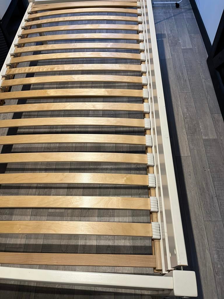 Eenpersoonsbed met lattenbodem - Eenvoudig te monteren, Huis en Inrichting, Ophalen, 90 cm, Eenpersoons, Wit