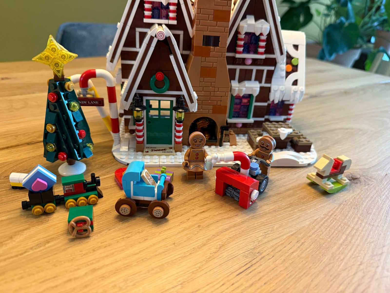 Lego 10267 Peperkoekhuis (Gingerbread House) - Kerstset, Ophalen of Verzenden, Zo goed als nieuw, Overige merken