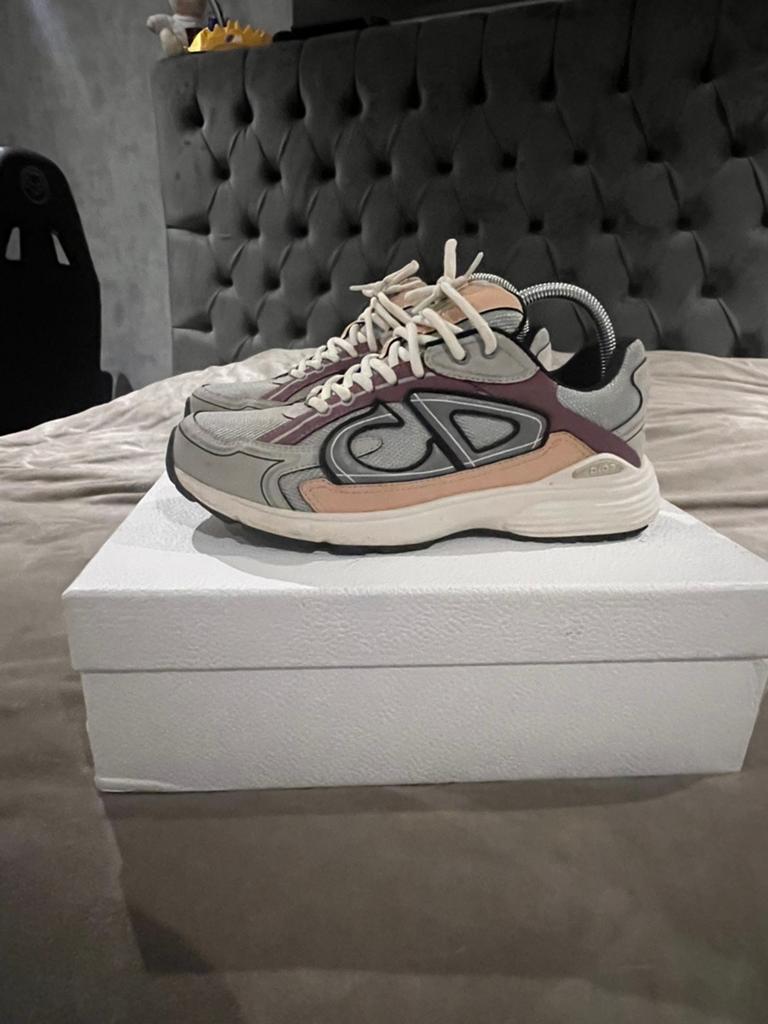 Dior b30 maat 43, Kleding | Heren, Schoenen, Overige kleuren, Ophalen of Verzenden, Sneakers of Gympen, Zo goed als nieuw
