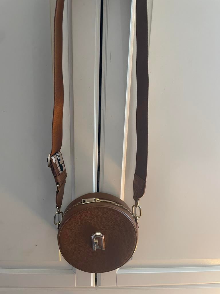 Furla tas, Sieraden, Tassen en Uiterlijk, Tassen | Schoudertassen, Verzenden, Nieuw, Bruin, Leer
