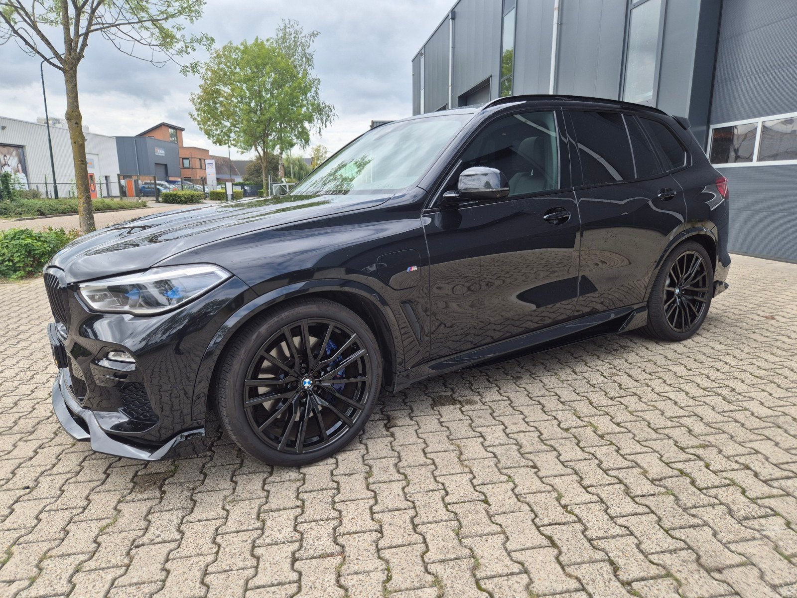 BMW X5 Xdrive45e M 394pk Aut 2020 Zwart, Auto's, Zwart, 2410 kg, Dealer onderhouden, 2998 cc