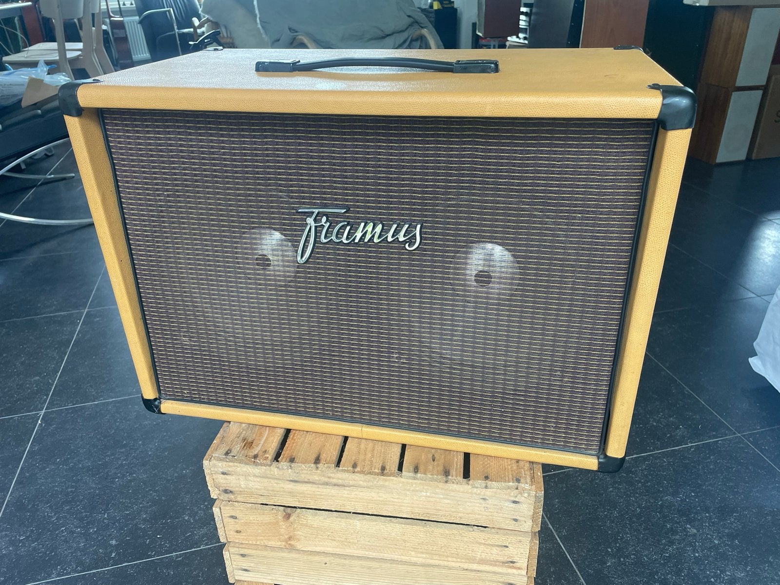 Framus FR-210 2x10" Gitaar/Bas Speakerkast 100W, Ophalen, Gebruikt, Gitaar, 100 watt of meer