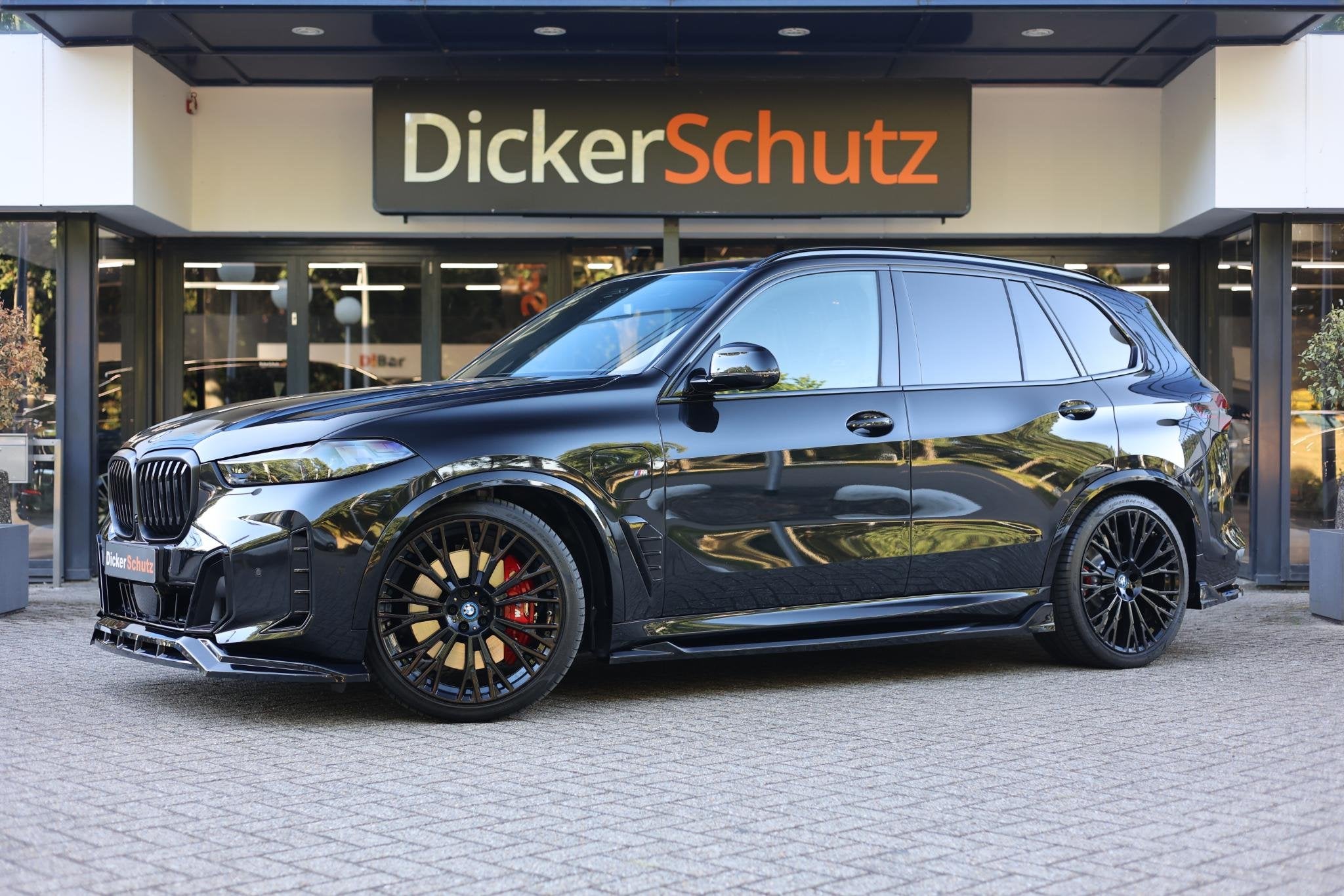 BMW X5 xDrive50e M Sport Pro Bodykit | Vierwielb. | Pano | M, Auto's, 2395 kg, Zwart, 489 pk, Hybride Elektrisch/Benzine