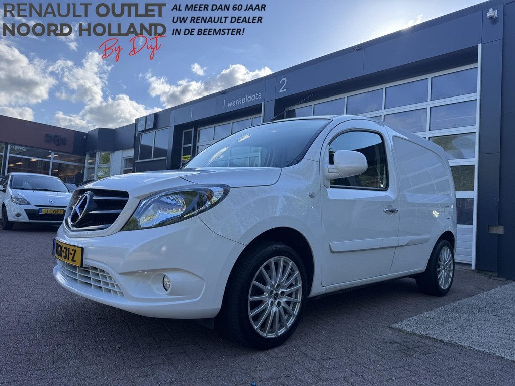Mercedes-Benz Citan 108 CDI, Auto's, Bestelauto's, Voorwielaandrijving, Stof, Gebruikt, 4 cilinders
