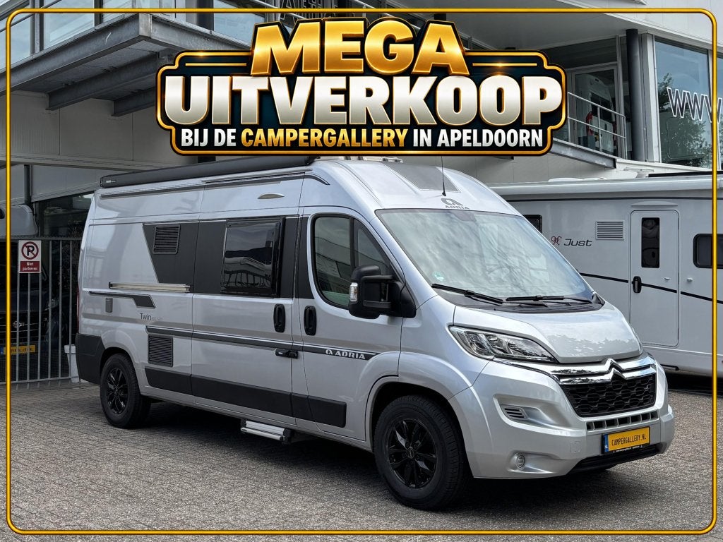 Adria Twin 600 SPT ZILVER-LINE EURO6 XXL-KOELKAST, Caravans en Kamperen, Ringverwarming, Tot en met 2, 6 tot 7 meter, Bedrijf