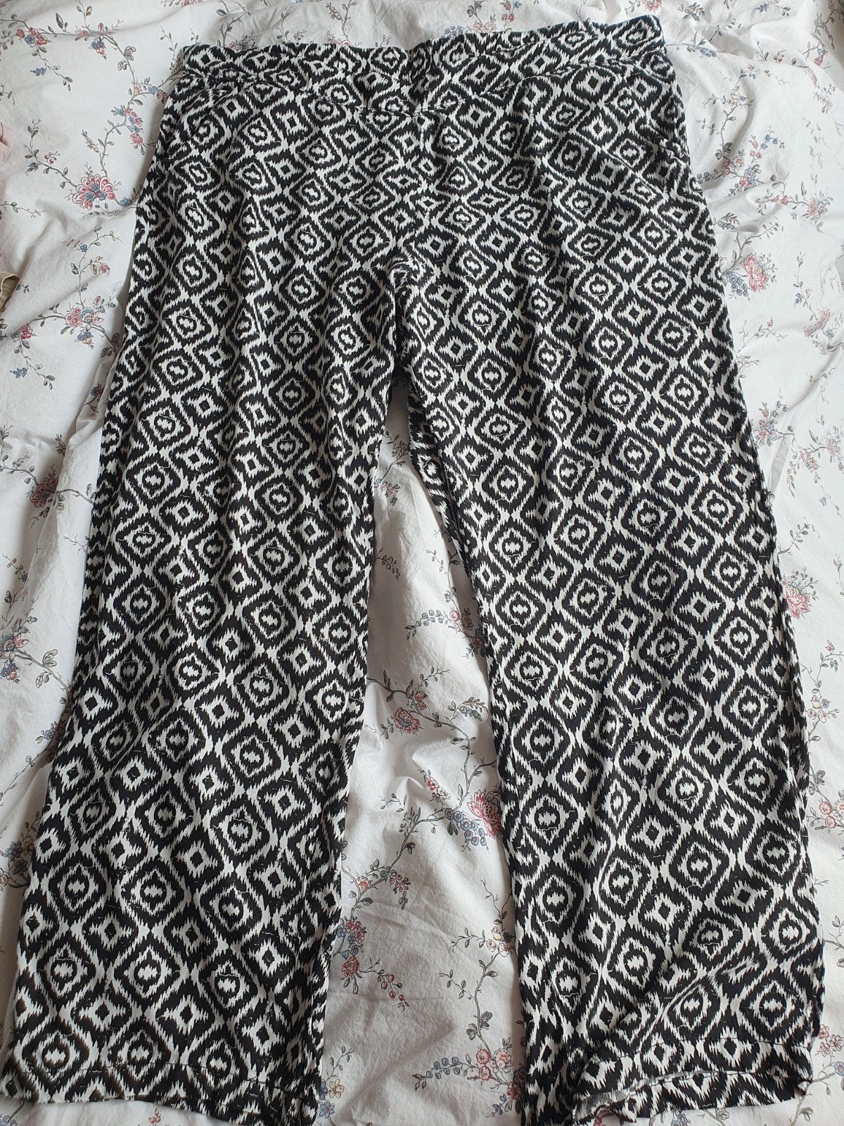 Soepele zomerbroek Janina mt 52, Kleding | Dames, Grote Maten, Zwart, Ophalen of Verzenden, Zo goed als nieuw, Janina