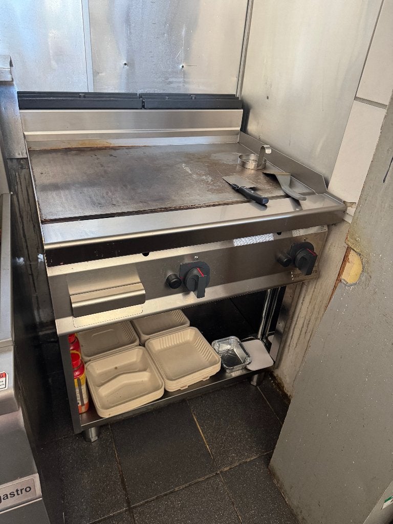 Horeca RVS bakplaat: 3 maanden oud, Ophalen, Zo goed als nieuw