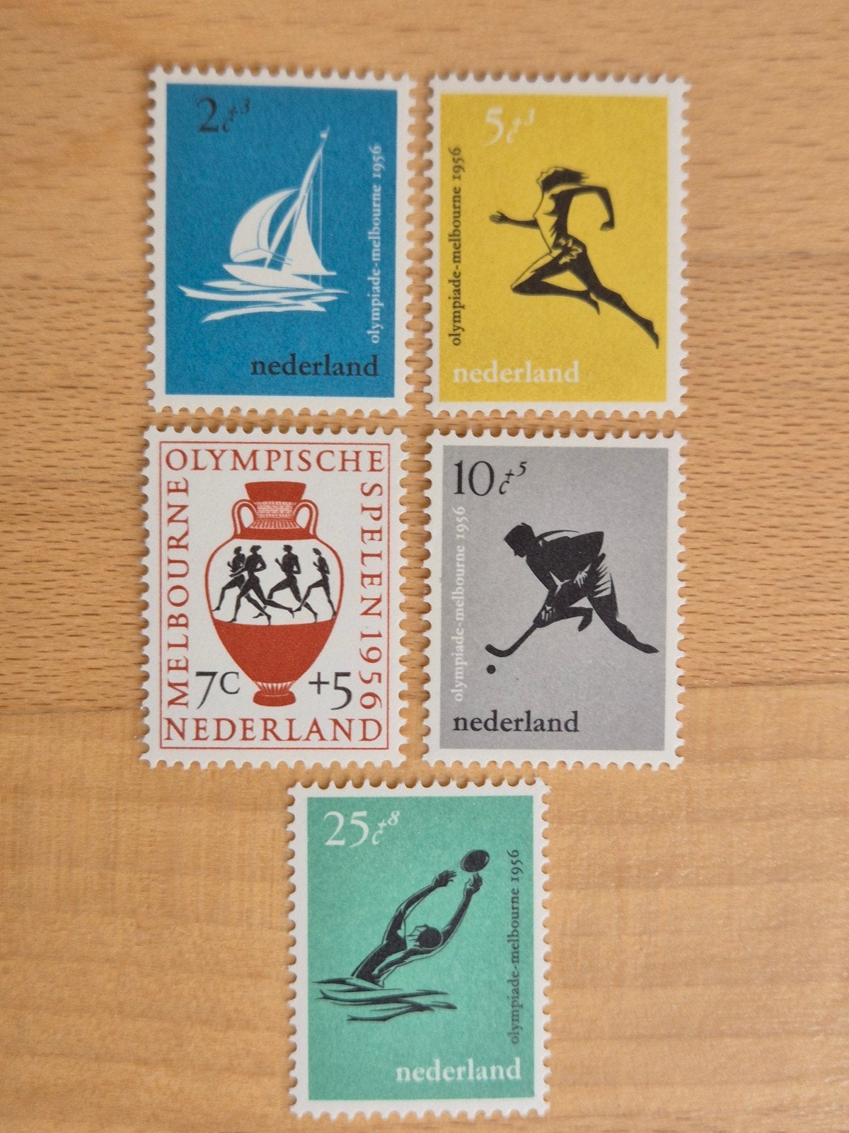 Nederland 1956 Olympische Spelen, Postzegels en Munten, Postzegels | Nederland, Ophalen of Verzenden, Na 1940, Postfris