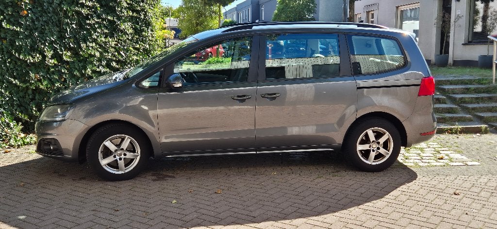 Seat Alhambra 2.0 TDI 103KW style 2011 Grijs 7 zits, Voorwielaandrijving, Dealer onderhouden, Zwart, Origineel Nederlands