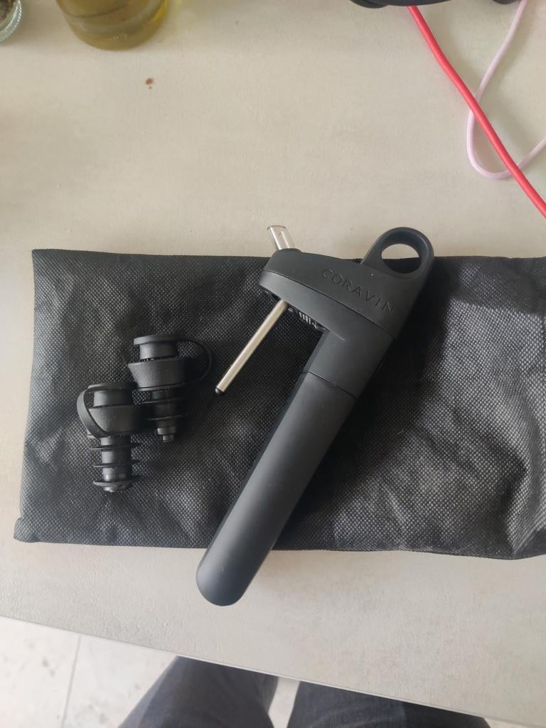 Coravin Wijnconserveringssysteem met Stoppers, Overige typen, Kunststof, Ophalen of Verzenden, Zo goed als nieuw