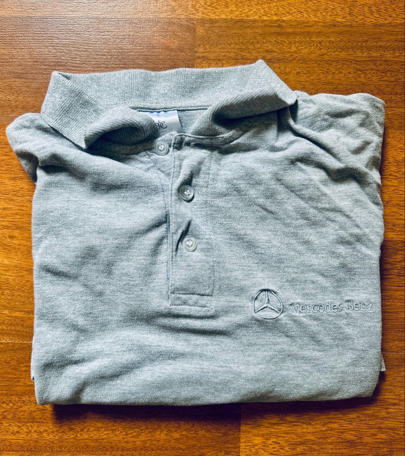 Mercedes-Benz Polo Shirt Grijs - Maat L, Kleding | Heren, T-shirts, Zo goed als nieuw, Maat 52/54 (L), Grijs, Ophalen of Verzenden