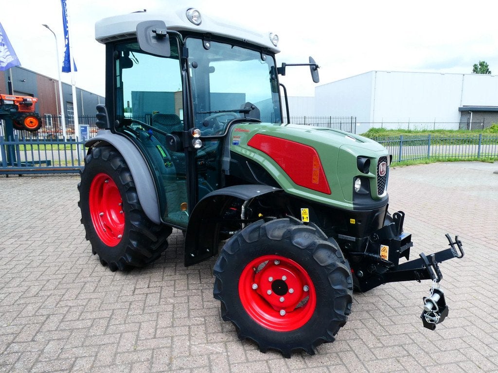 Hürlimann Prince 60 4wd / 0001 Draaiuren / Full Options, Zakelijke goederen, Overige merken, Gebruikt, De Maalstroom 3
8255 RN  Swifterbant