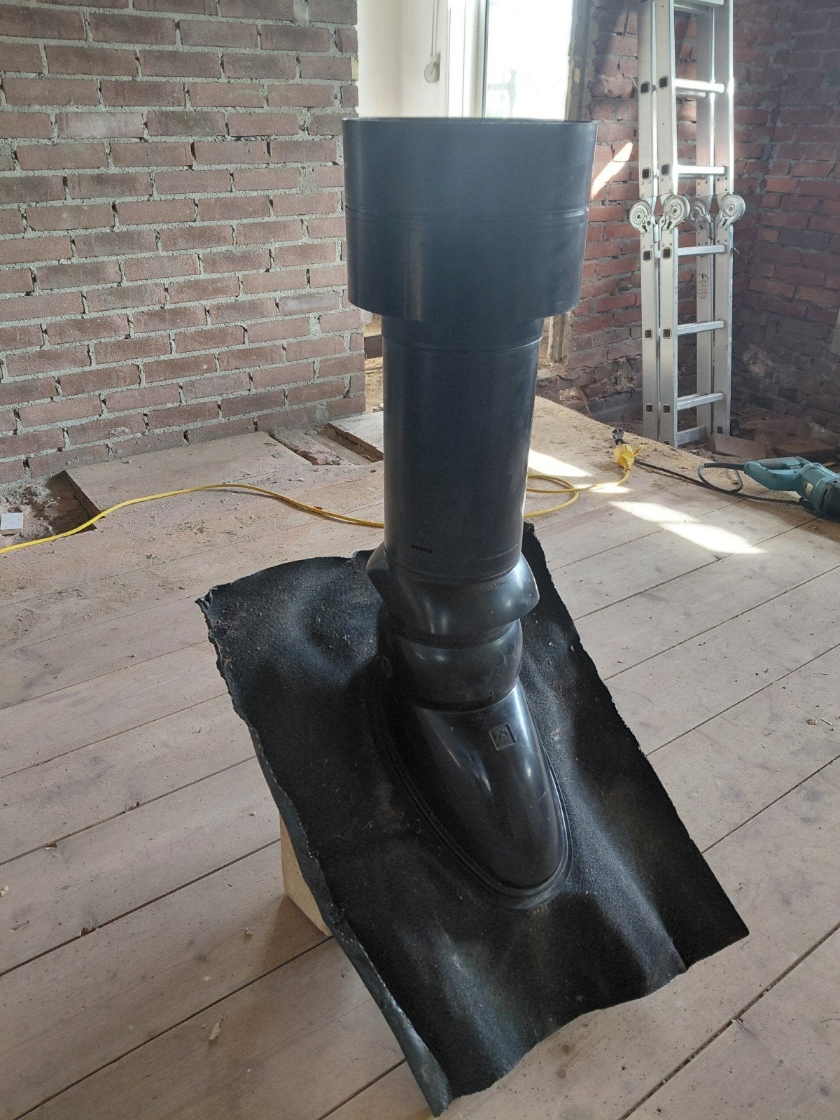 Ubbink ventub dakdoorvoer 131 doorsnee met schaal, Ophalen, Kunststof, Zwart, Overige typen