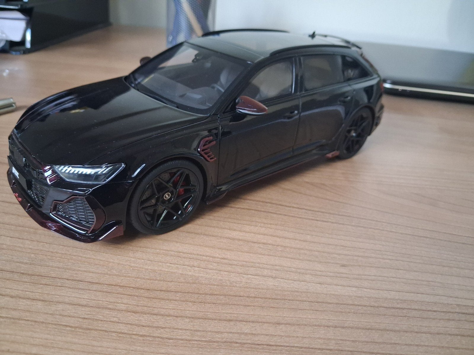Modelauto 1:18 rs6 limit edition, Ophalen