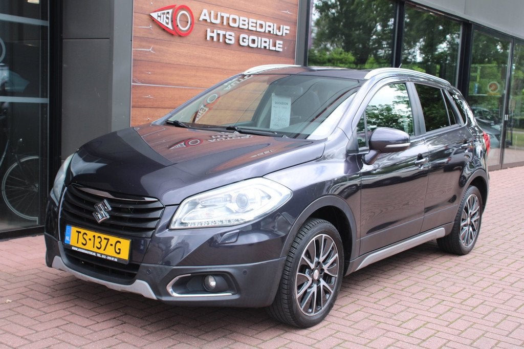 Suzuki SX4 S-Cross 1.6 Exclusive, Auto's, Suzuki, Gebruikt, 4 cilinders, 400 kg, 49 €/maand