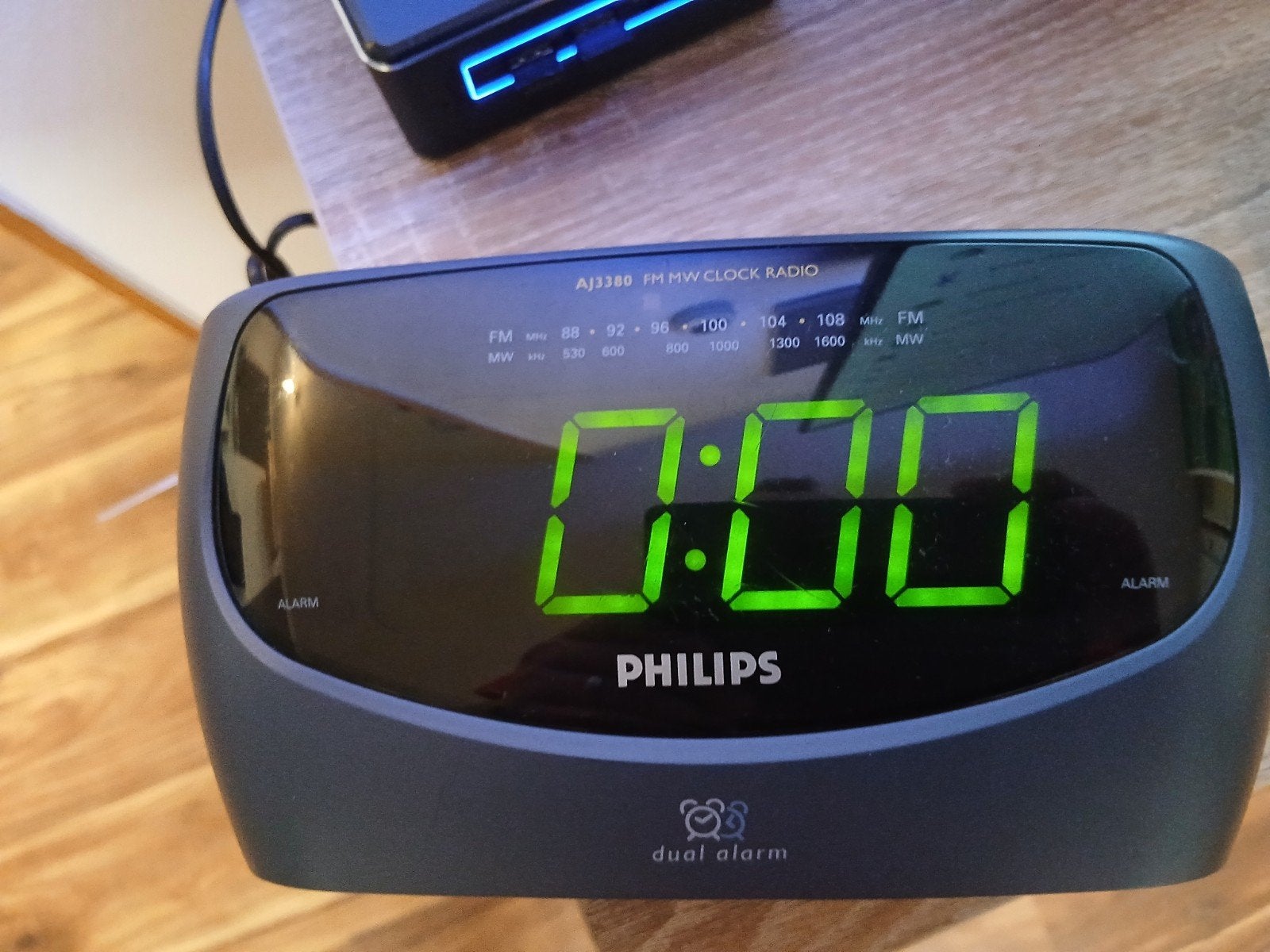 Philips AJ3380 FM/MW Wekker Radio - Dual Alarm, Ophalen of Verzenden, Gebruikt, Radio