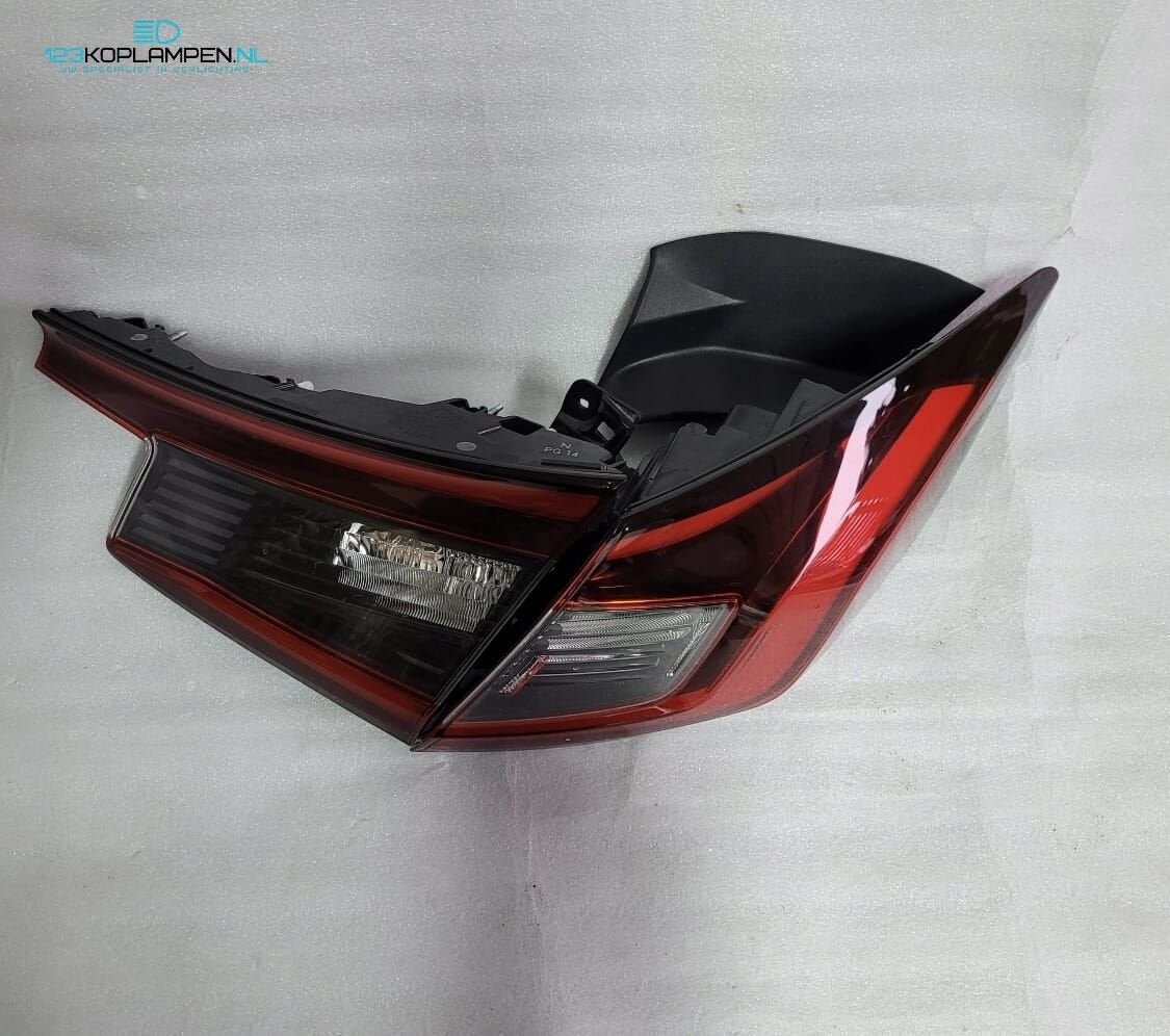Honda Civic XI Sedan achterlicht rechts, Honda, Gebruikt, -, -