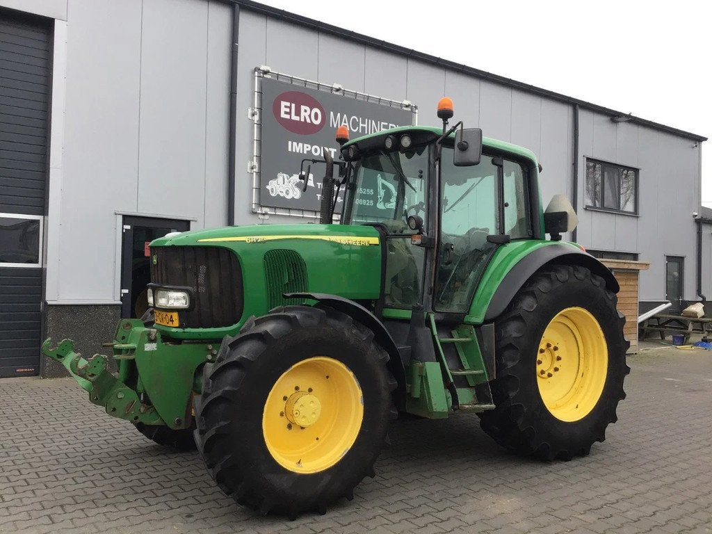 John Deere 6820 (bj 2002), Zakelijke goederen, Agrarisch | Tractoren, Gebruikt, John Deere, Meer dan 10000