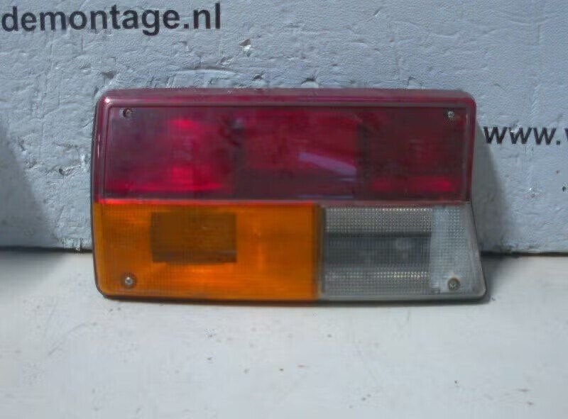 ACHTERLICHT RECHTS Saab 99 (01-1972/12-1984), Saab-de-info@saabgroup.com, Gebruikt, Ophalen of Verzenden, Saab Deutschland GmbH