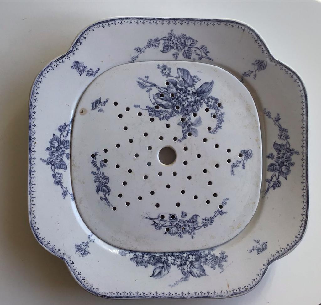 Antieke Petrus Regout Visschaal - Meibloem Decor, Antiek en Kunst, Antiek | Servies los, Ophalen
