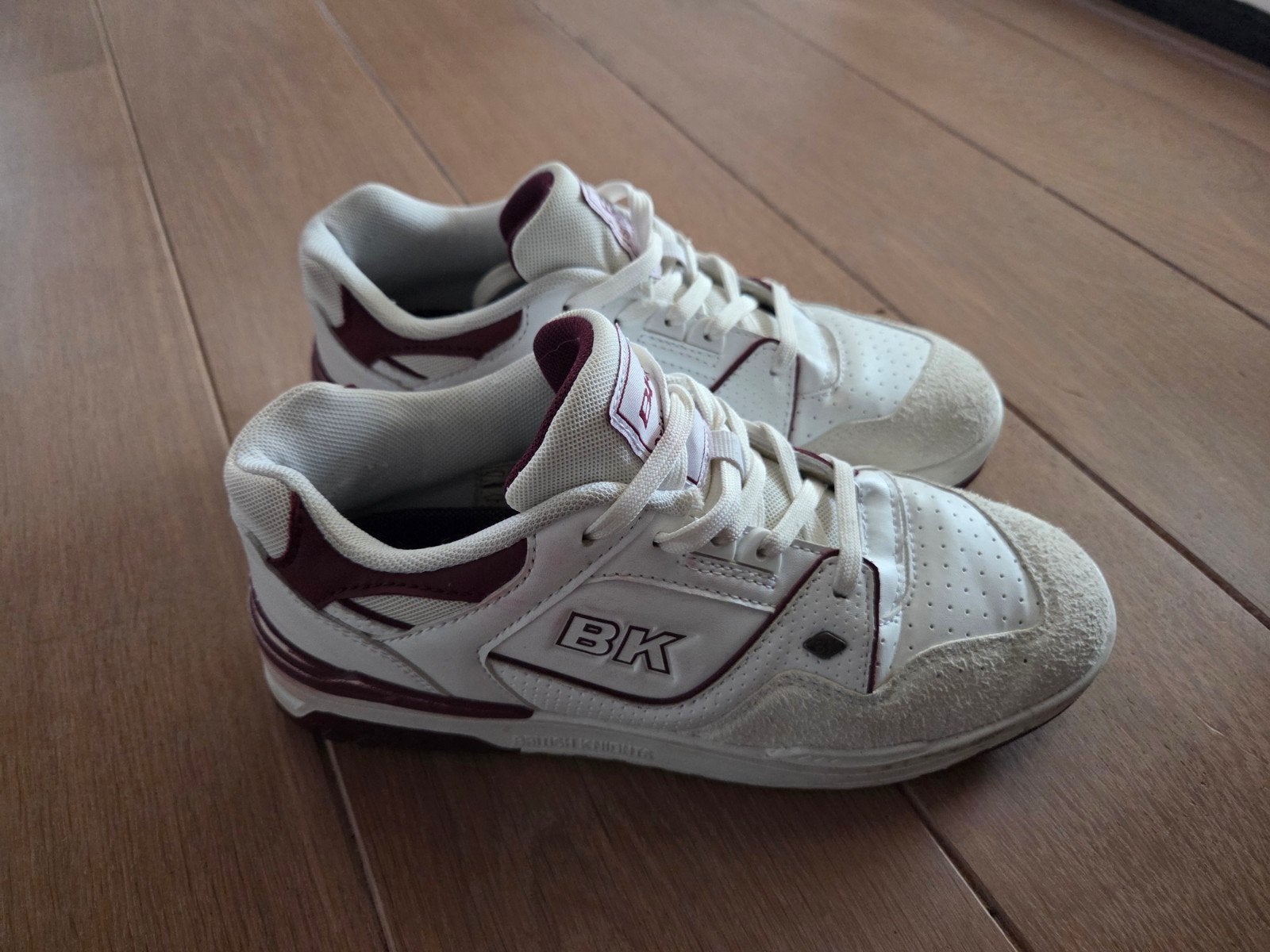 British Knights VENDON sneakers wit/bordeauxrood, mt 38, British Knights, Wit, Ophalen of Verzenden, Sneakers of Gympen