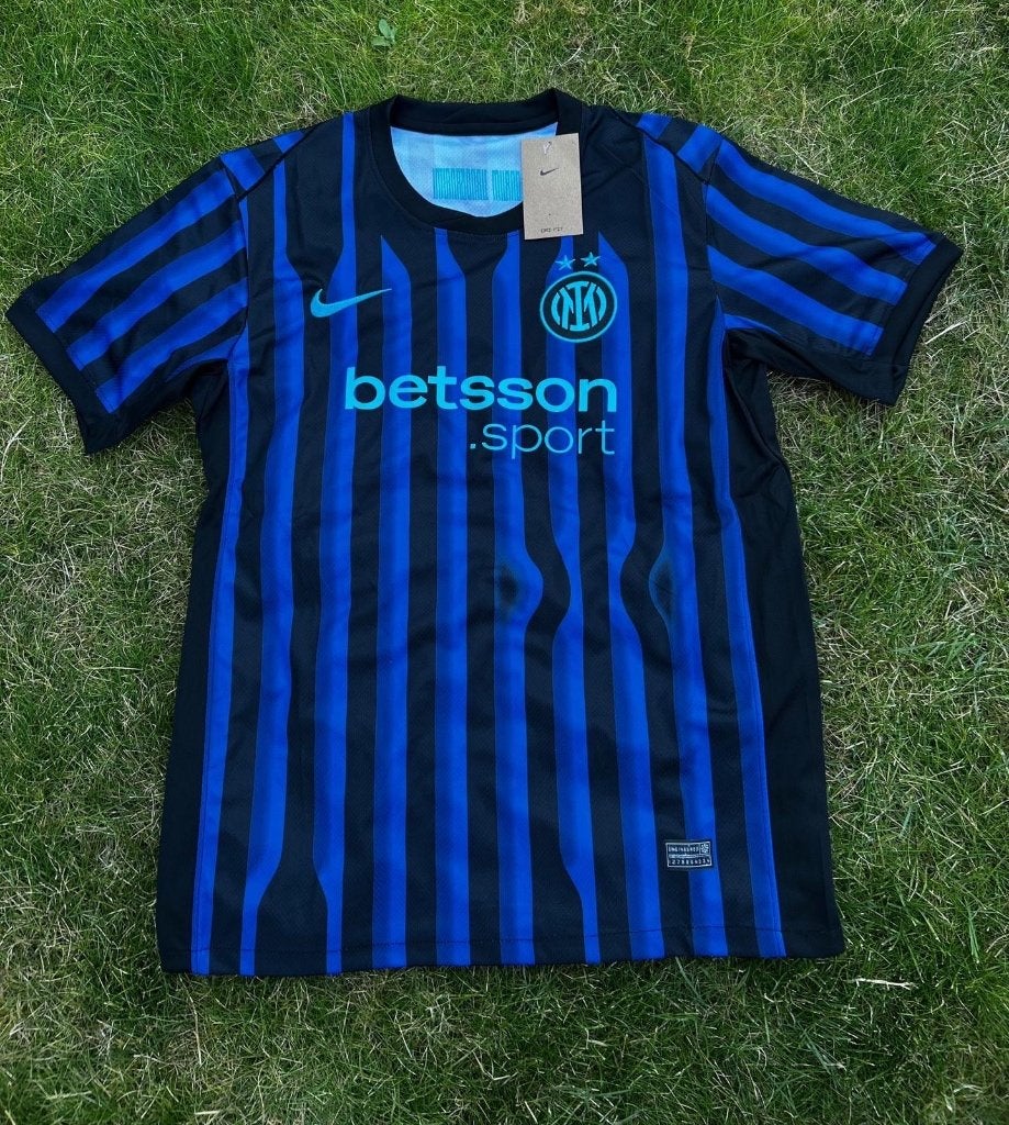 Inter Milan voetbal shirt M, Sport en Fitness, Maat M, Ophalen of Verzenden, Nieuw, Shirt