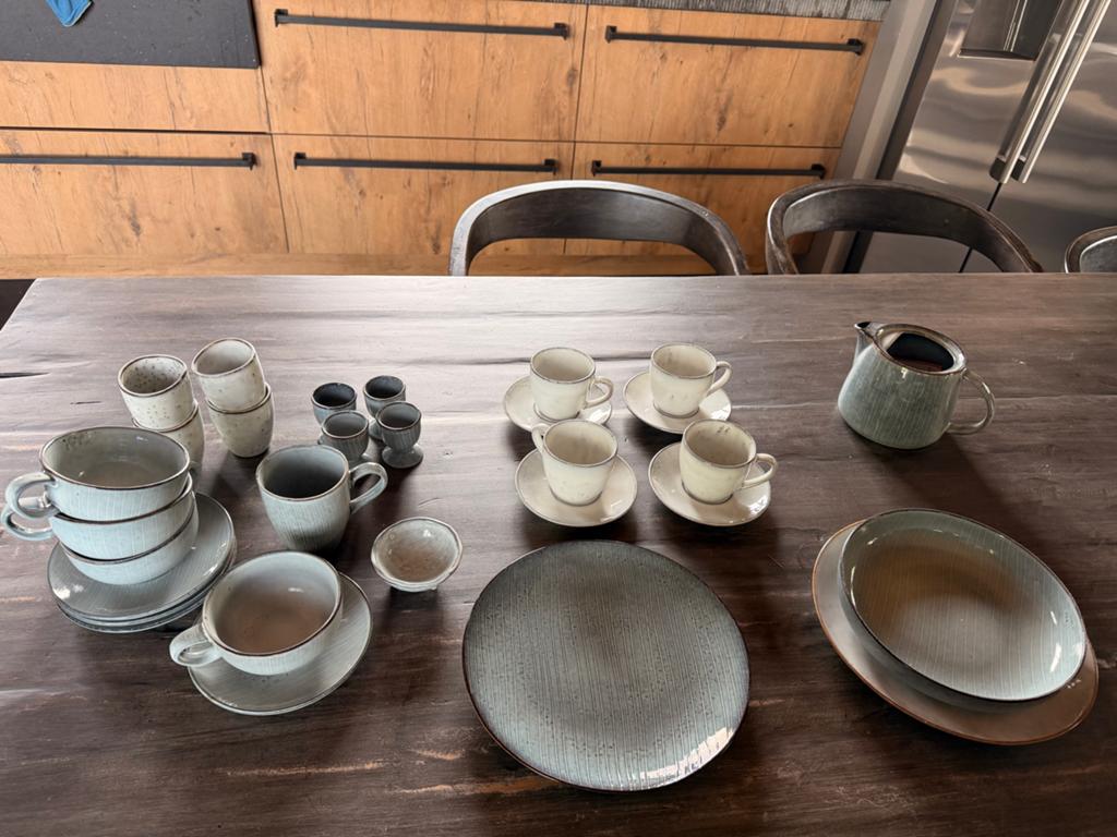 Broste Copenhagen servies - Meeste ongebruikt, Keramiek, Ophalen of Verzenden, Zo goed als nieuw, Effen