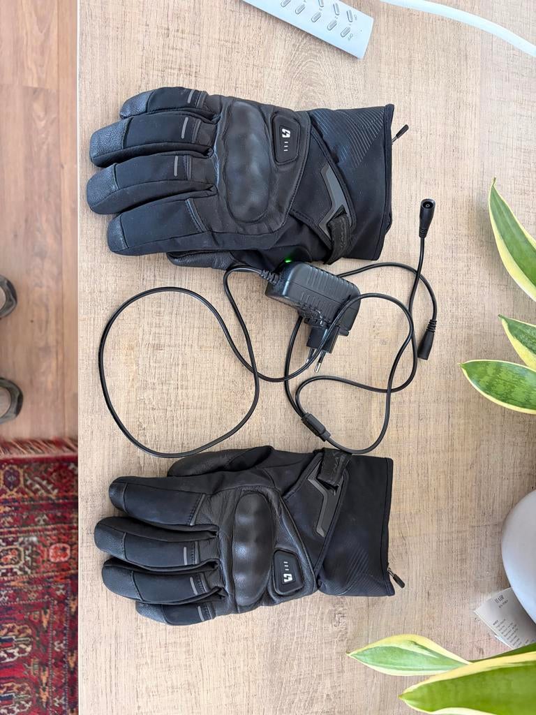 Macna era rtx verwarmde motorhandschoenen +2 Accu en Oplader, Ophalen of Verzenden, Tweedehands, Heren, Handschoenen