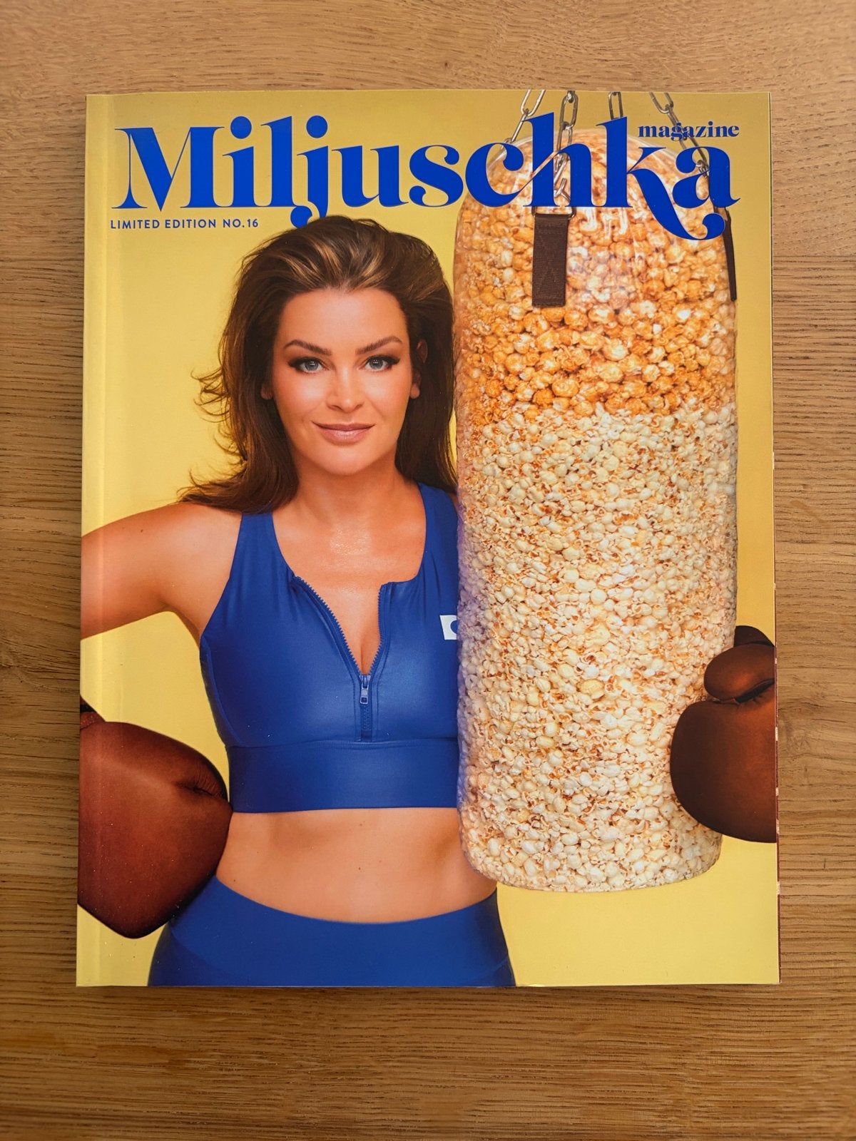 Miljuschka Magazine Limited Edition No. 16 - Zo goed als nie, Verzenden, Zo goed als nieuw