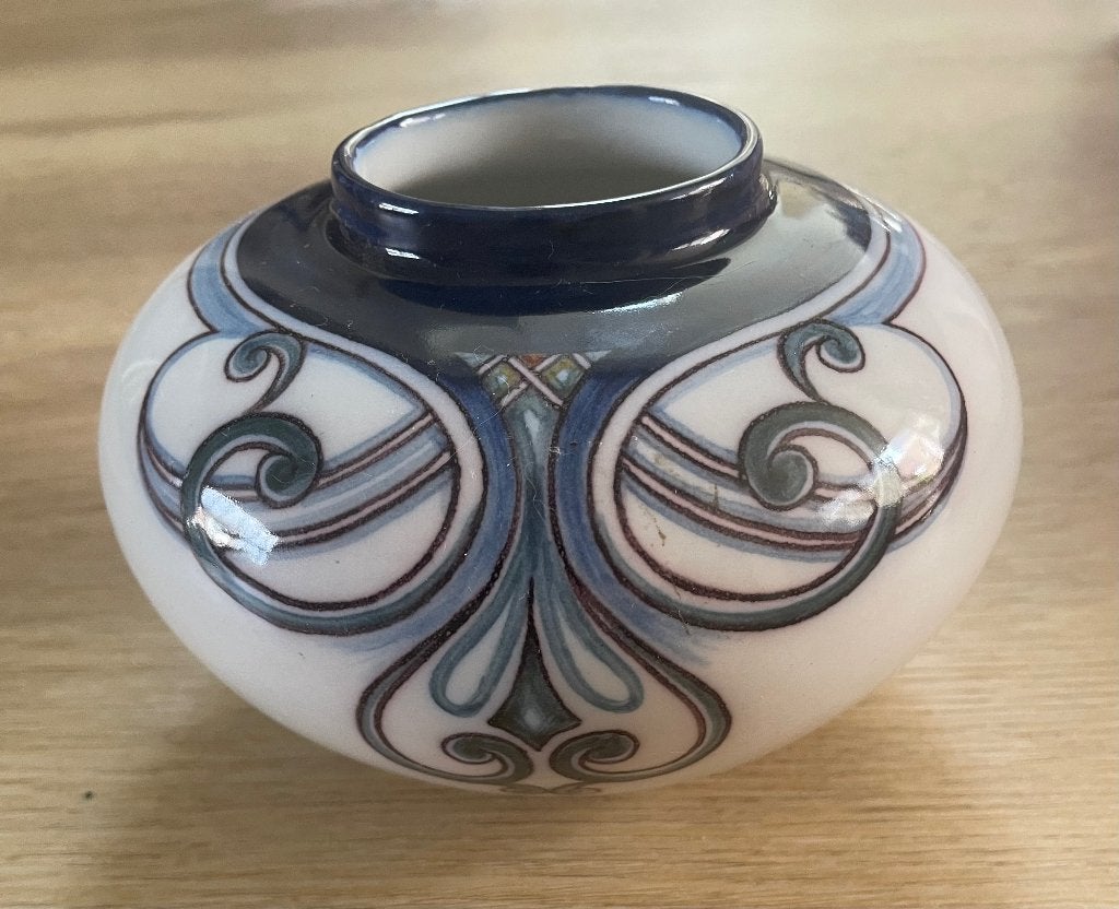 Art deco Koninklijke Tichelaar Makkum vaasje, Ophalen of Verzenden