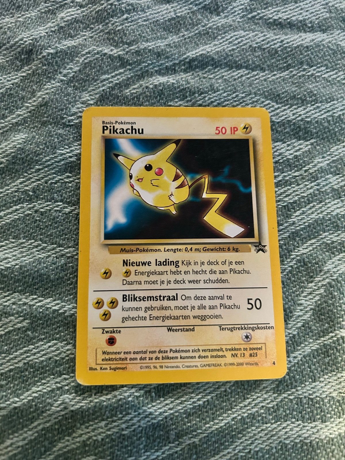Pikachu Promo 4 NL Pokémon Kaart, Ophalen of Verzenden, Gebruikt, Losse kaart