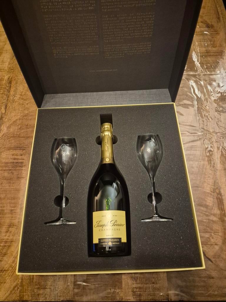 Joseph Perrier Champagne kadoset nieuw in orginele verpakkin, Ophalen of Verzenden, Nieuw