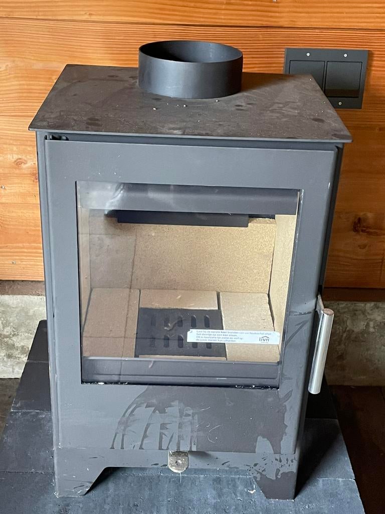 Houtkachel Livn Otta 5 kw, Ophalen, Vrijstaand, Hout, Nieuw