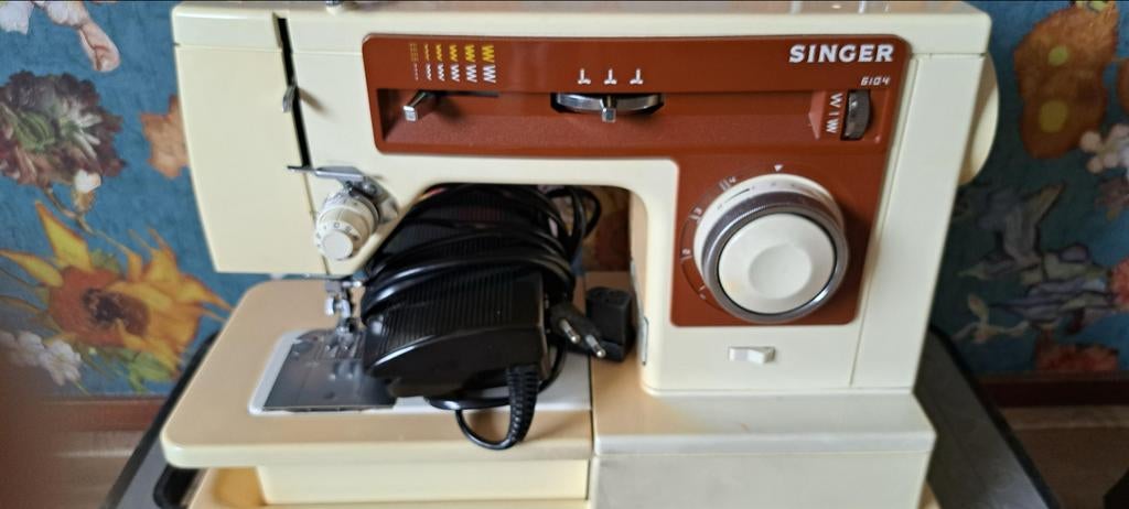 Singer naaimachine 6104, Ophalen, Gebruikt, Naaimachine, Singer